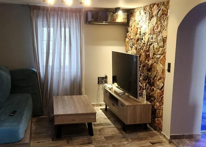 Daire Oinos Luxury Faliraki