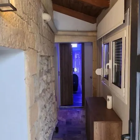 Oinos Luxury Apartmán